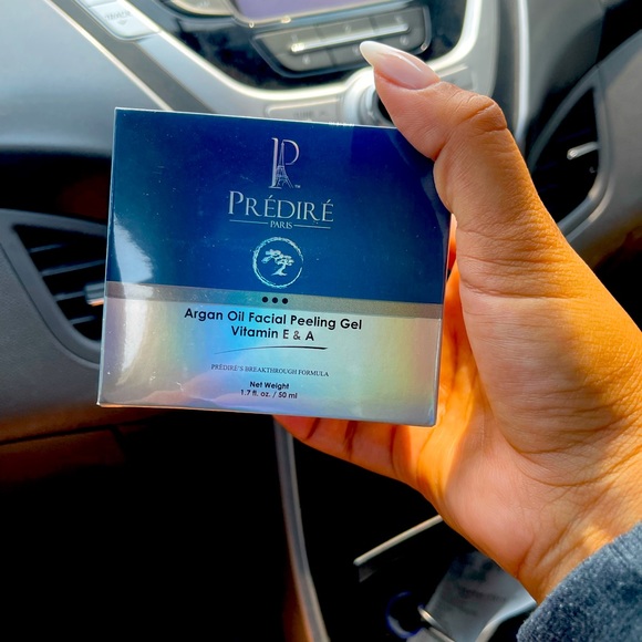 Peeling Facial New - Picture 1 of 3